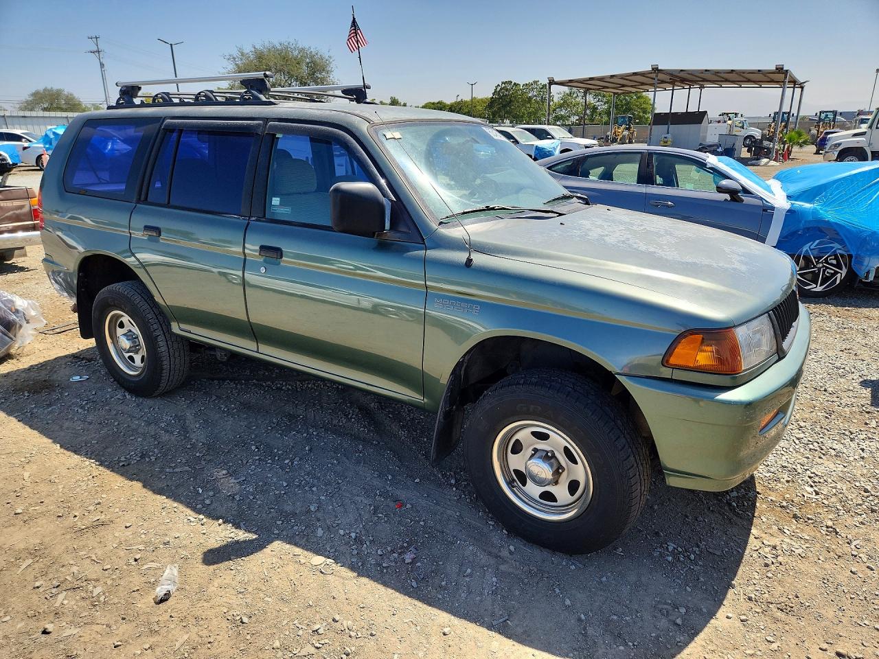 1998 Mitsubishi Montero Sport Es Green vin: JA4LS21G8WP002023