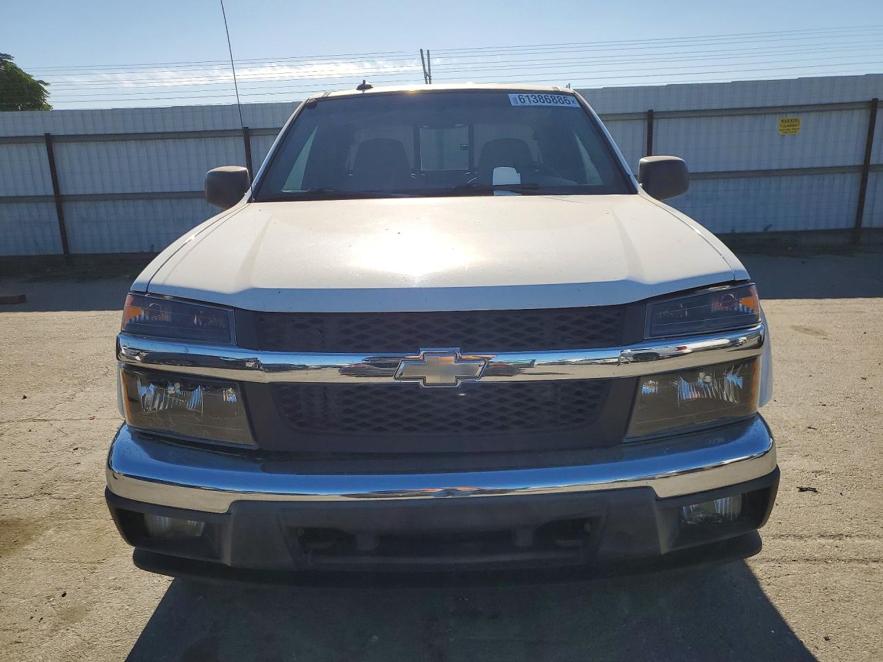 2005 Chevrolet Colorado White vin: 1GCDS196X58102990