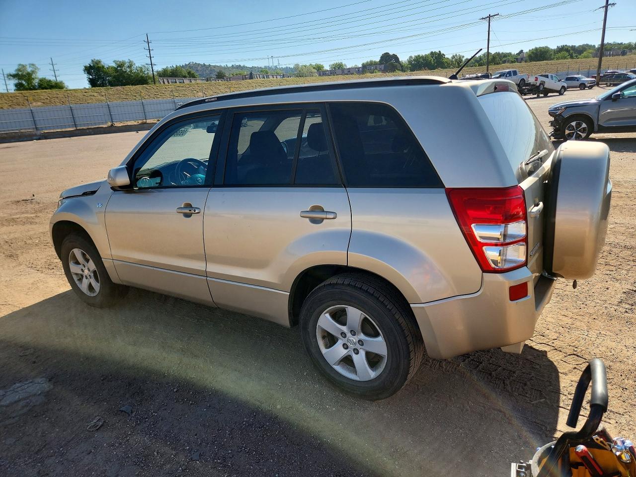 2006 Suzuki Grand Vitara Xsport Gold vin: JS3TD944064102324