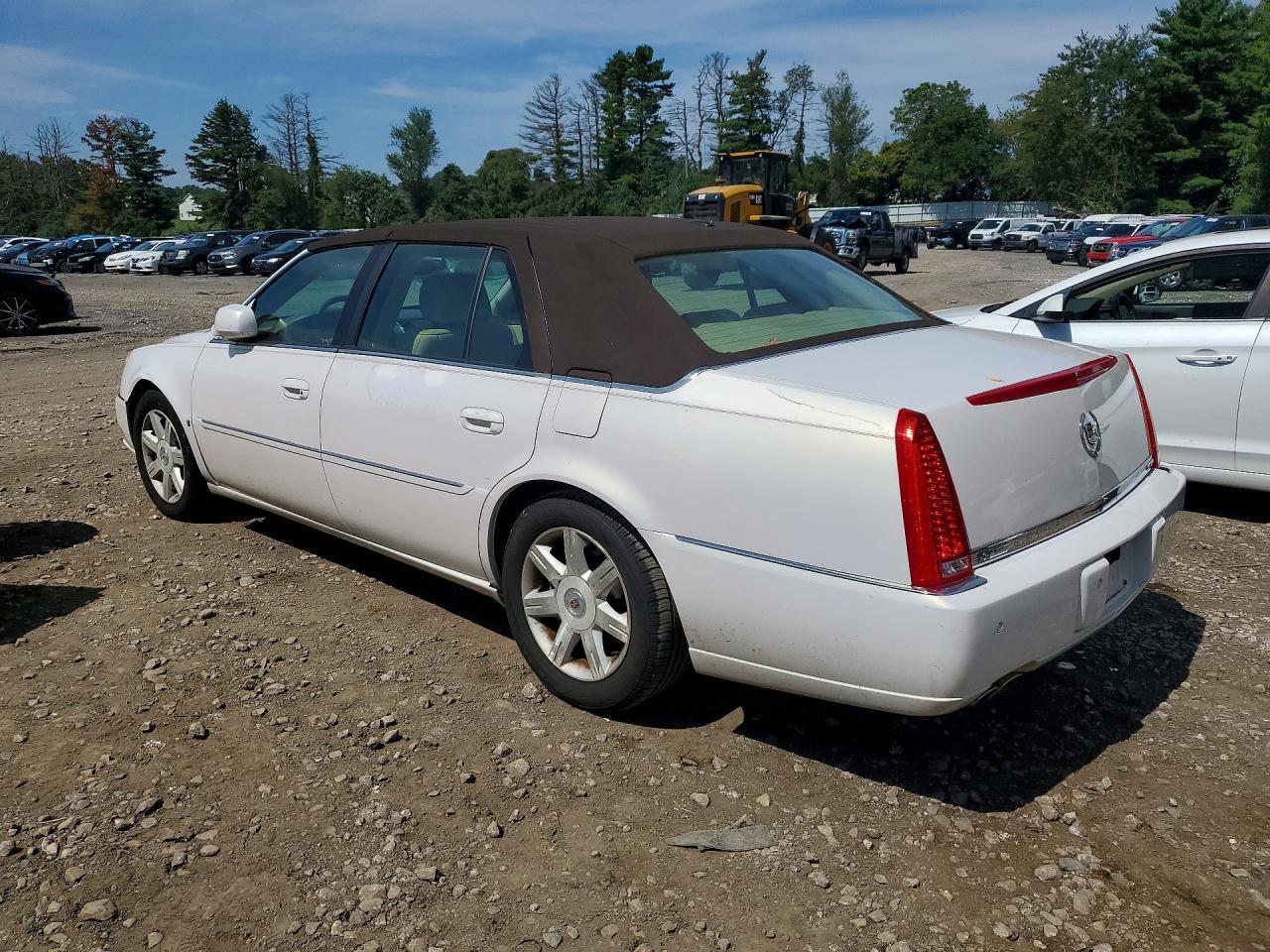 2006 Cadillac Dts Белый vin: 1G6KD57Y96U125489