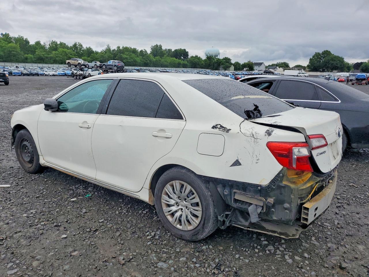 2014 Toyota Camry Hybrid Le Белый vin: 4T1BD1FK1EU104598