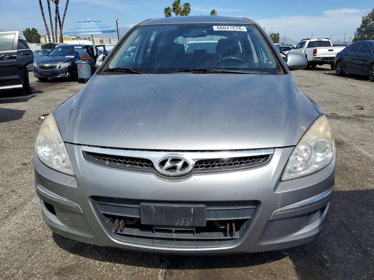 2012 Hyundai Elantra Touring Gls Silver vin: KMHDB8AE6CU138431