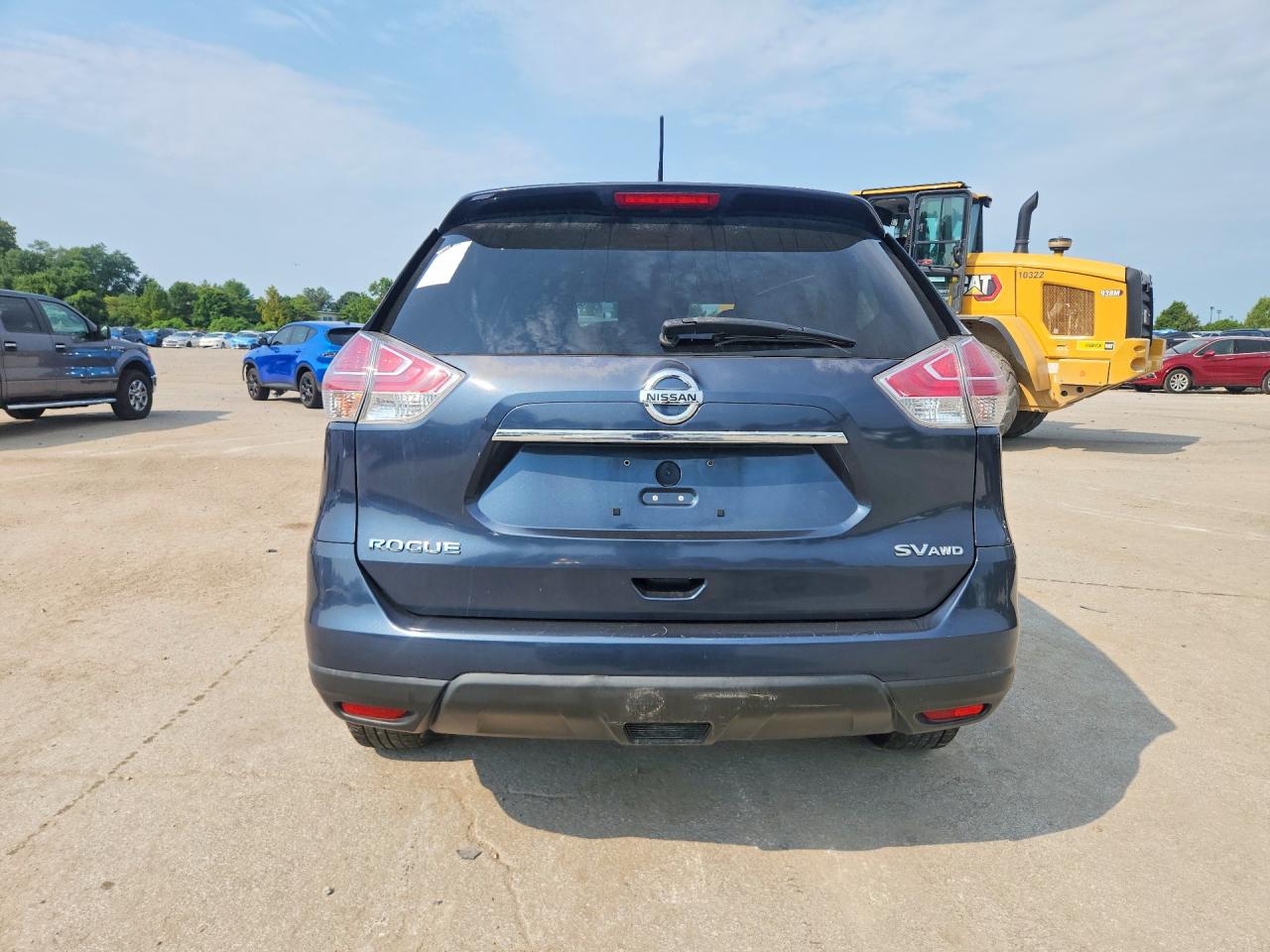 2015 Nissan Rogue Sv Blue vin: KNMAT2MV3FP525633