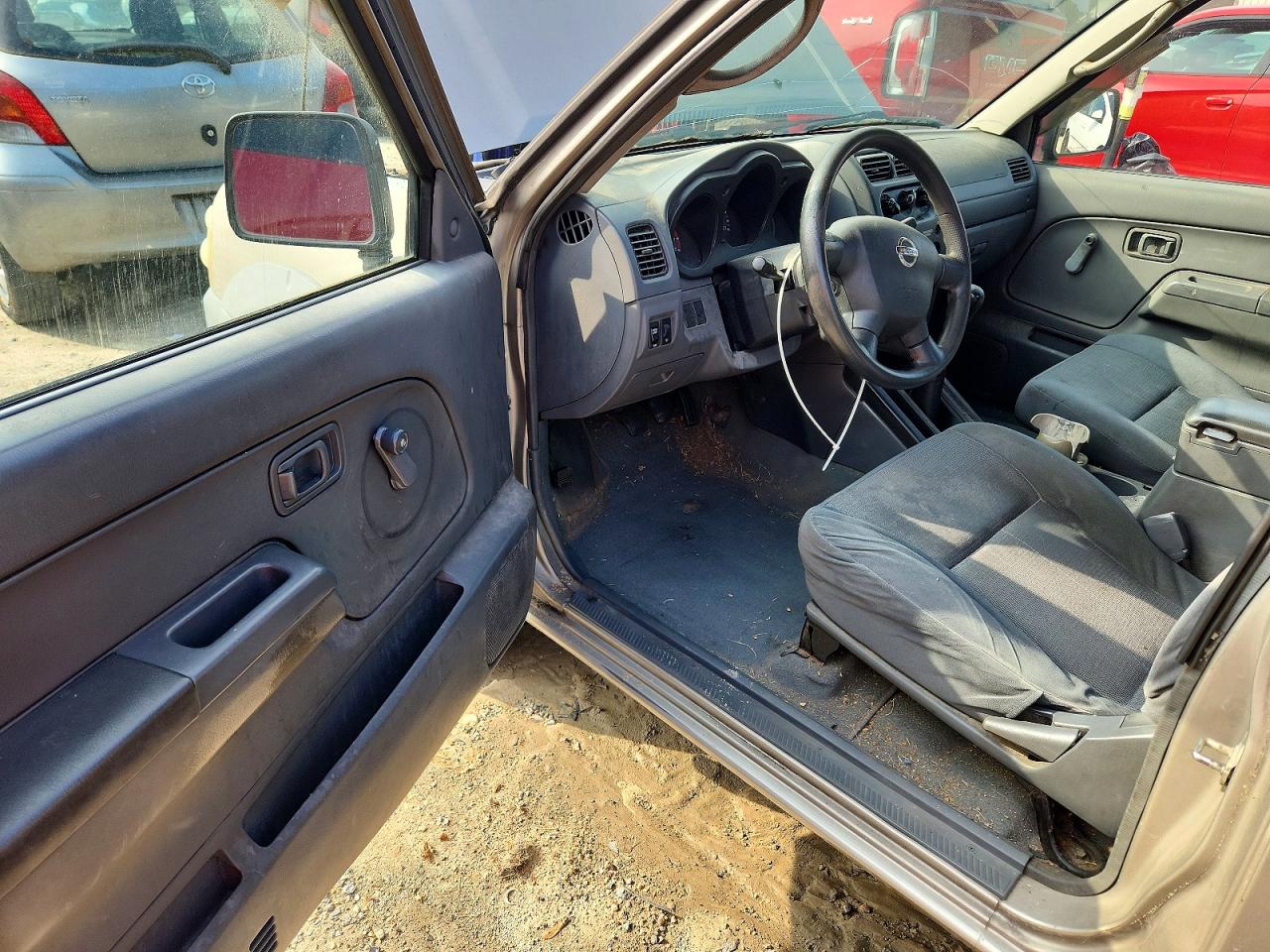 2003 Nissan Frontier King Cab Xe Silver vin: 1N6DD26T23C466838