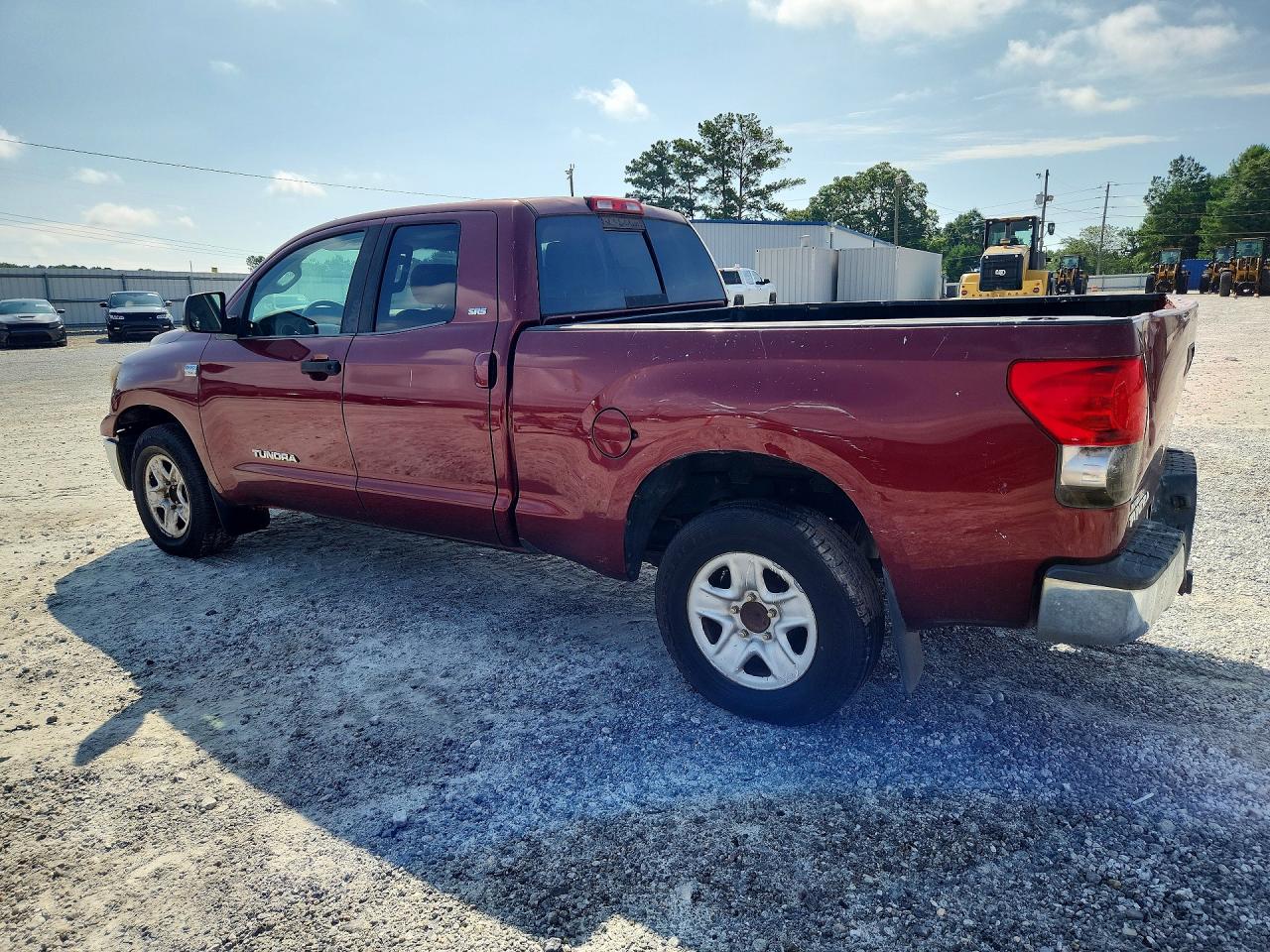 2009 Toyota Tundra Sr5 Red vin: 5TFRT54119X027680