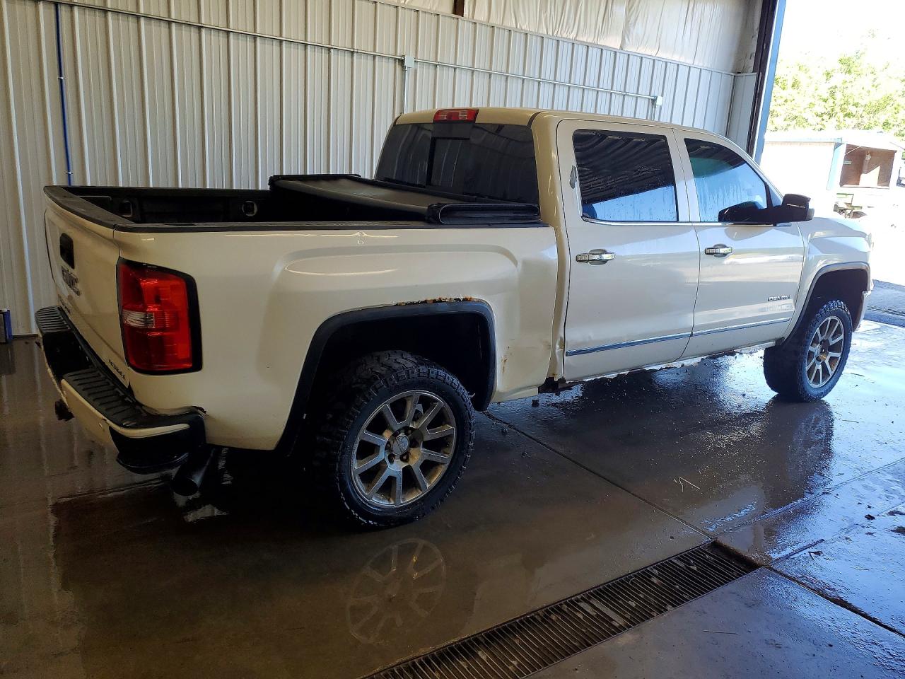 2014 Gmc Sierra K1500 Denali White vin: 3GTU2WEJ7EG483893