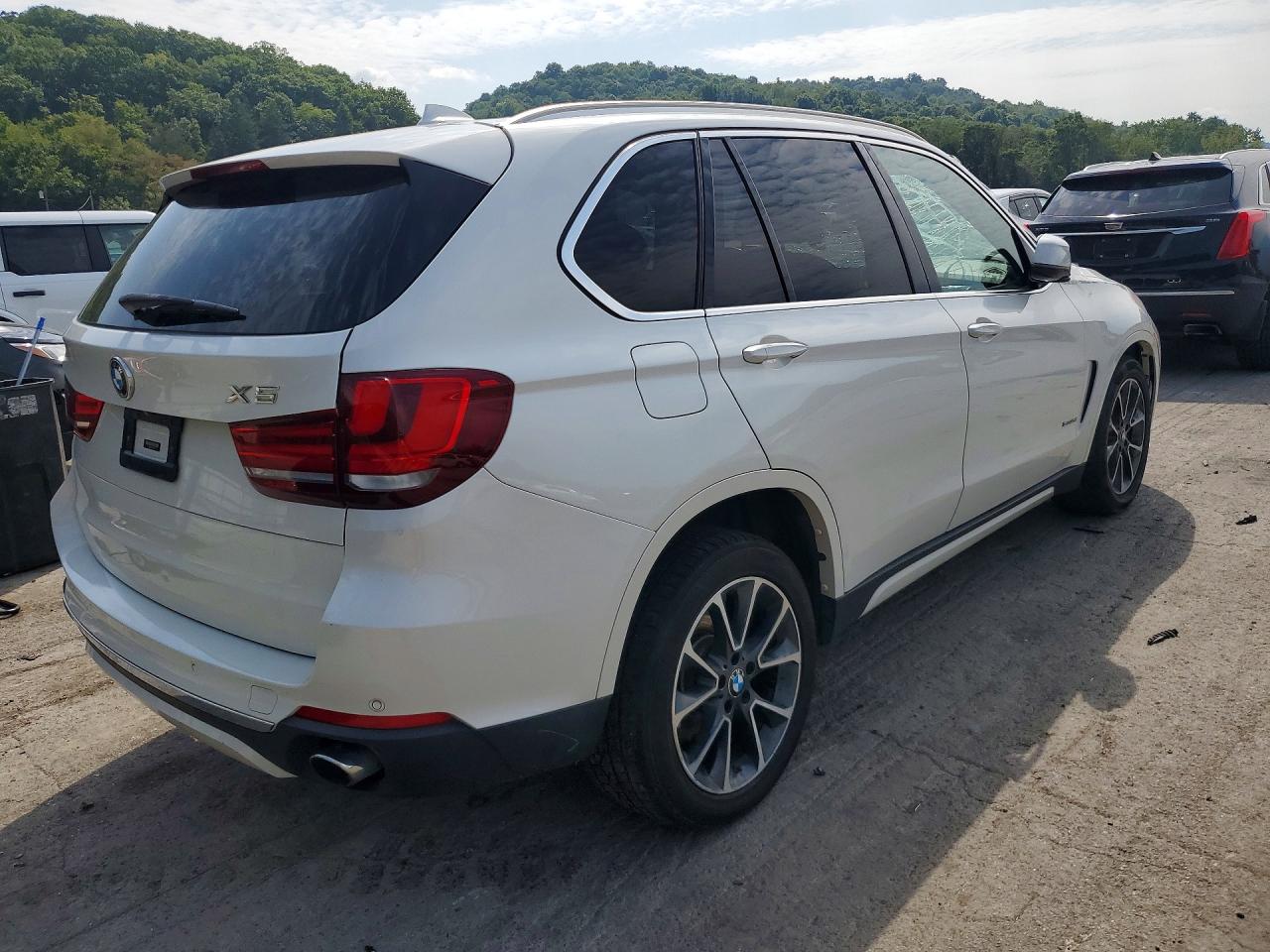 2017 Bmw X5 Xdrive35i White vin: 5UXKR0C55H0V50097