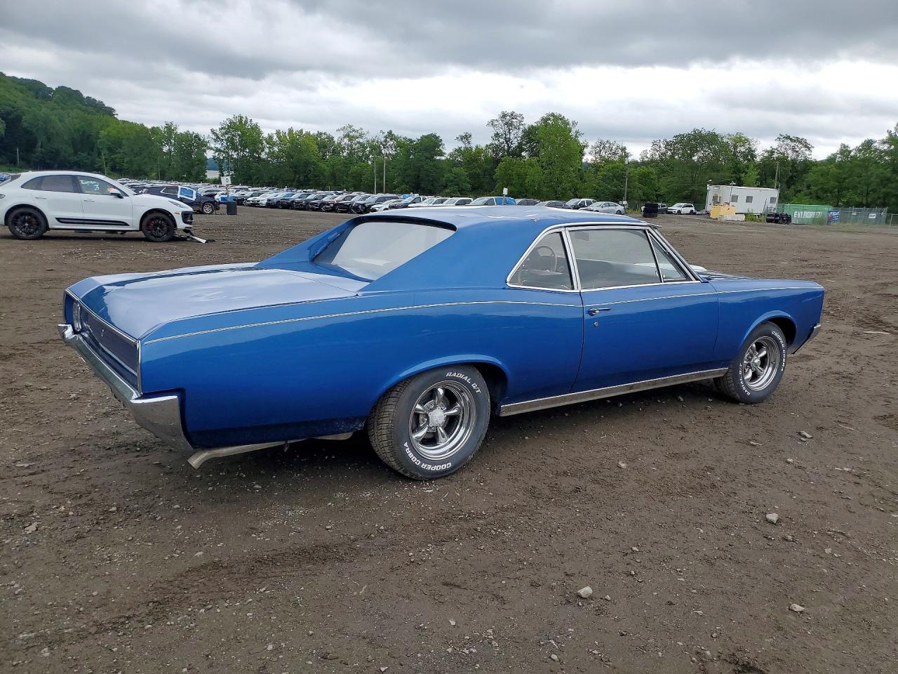 1966 Pontiac Tempest Blue vin: 235076G612698