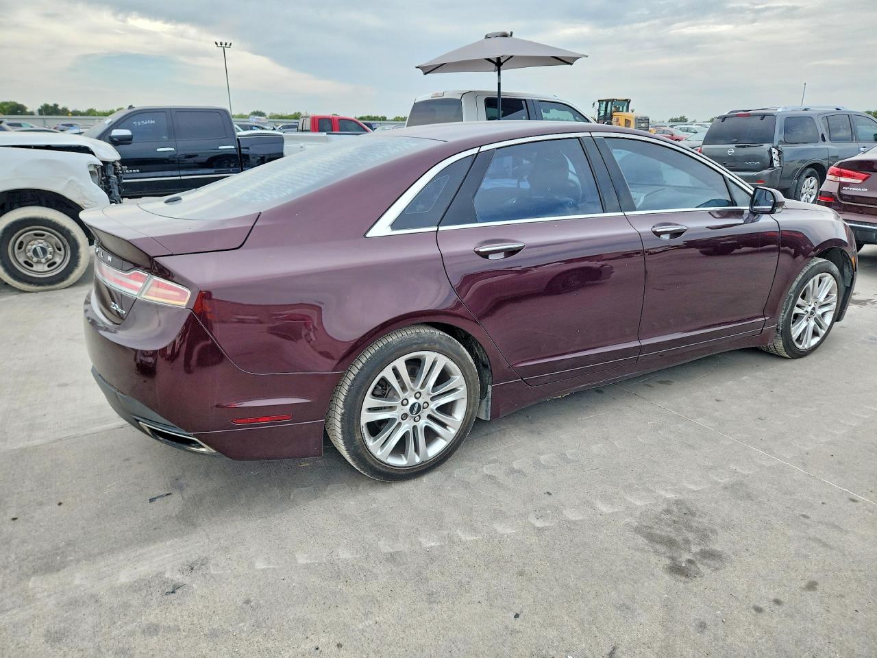 2013 Lincoln Mkz Burgundy vin: 3LN6L2G98DR827893