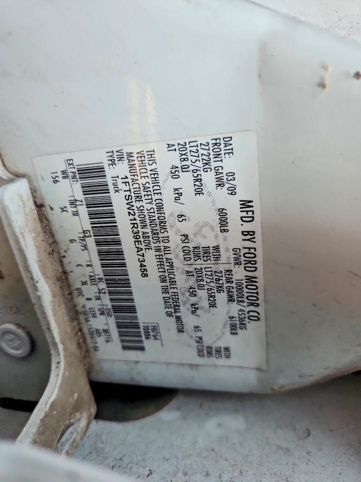 2009 Ford F250 Super Duty White vin: 1FTSW21R39EA73458
