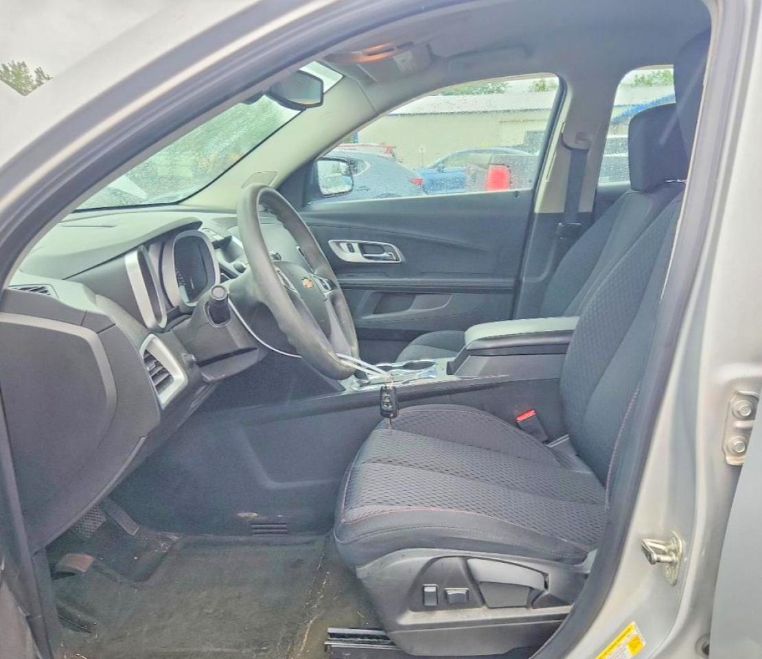 2012 Chevrolet Equinox Ls Серебряный vin: 2GNALBEK7C1257352