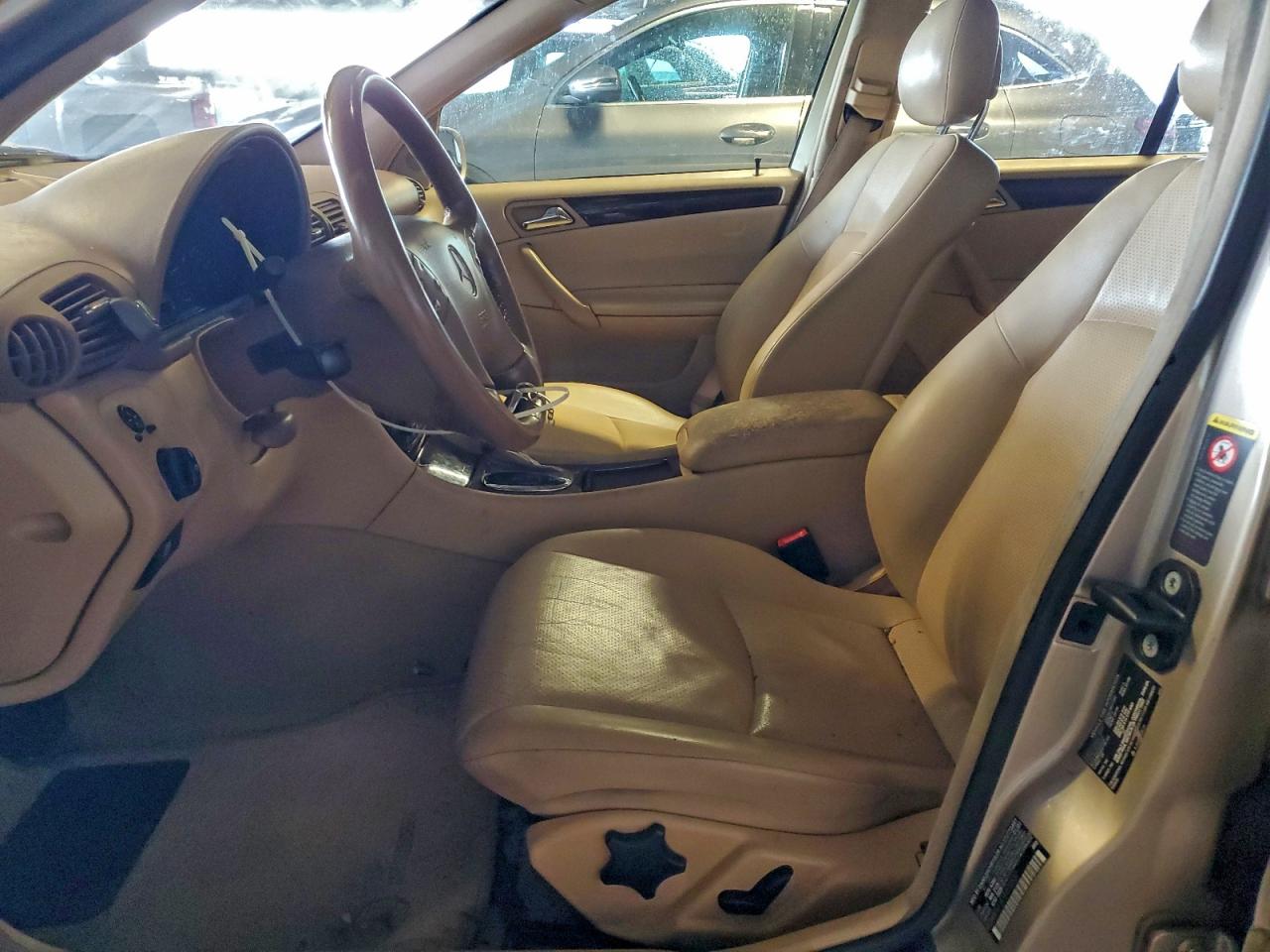 2001 Mercedes-benz C 240 Gold vin: WDBRF61JX1F070537