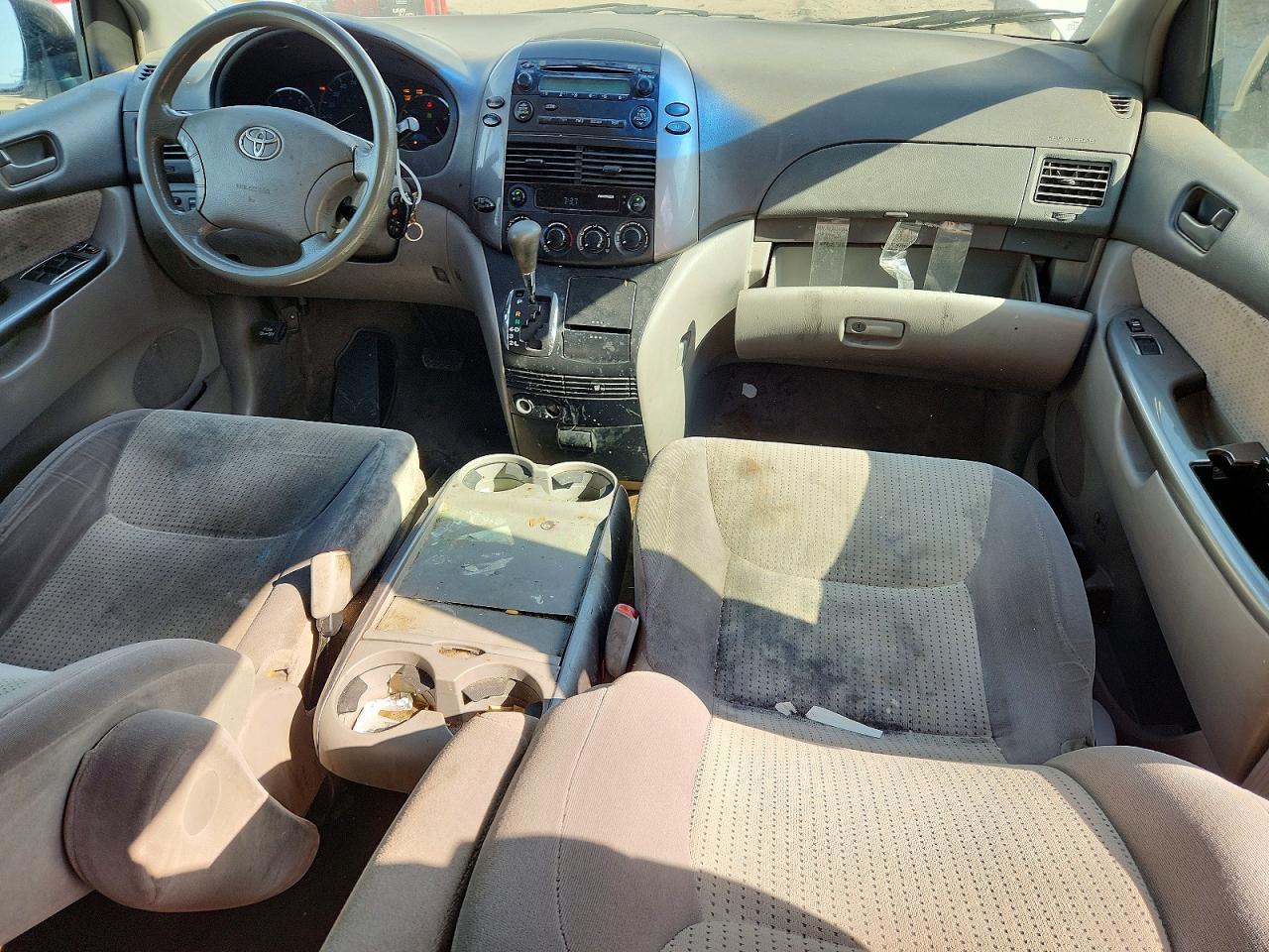 2009 Toyota Sienna Le 8-passenger Белый vin: 5TDZK23C79S252437