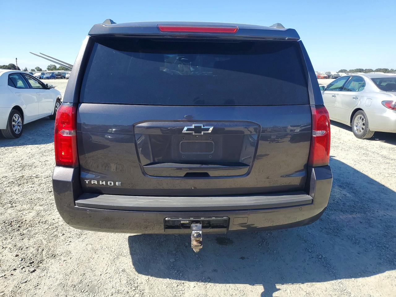 2015 Chevrolet Tahoe C1500 Lt Gray vin: 1GNSCBKC0FR727024