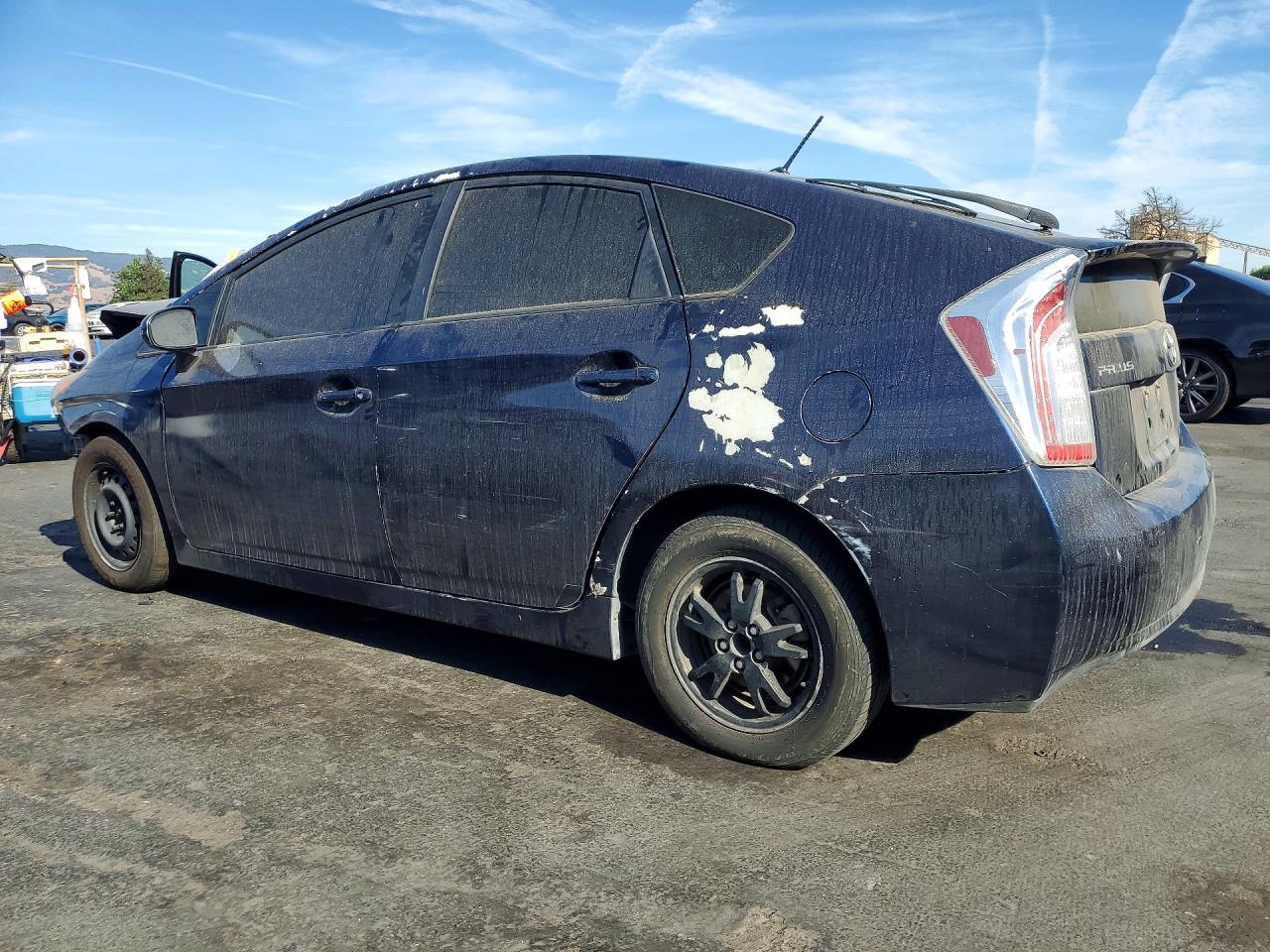 2015 Toyota Prius Two Blue vin: JTDKN3DUXF1911268