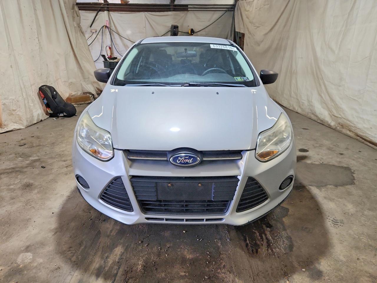 2013 Ford Focus S Silver vin: 1FADP3E26DL350638
