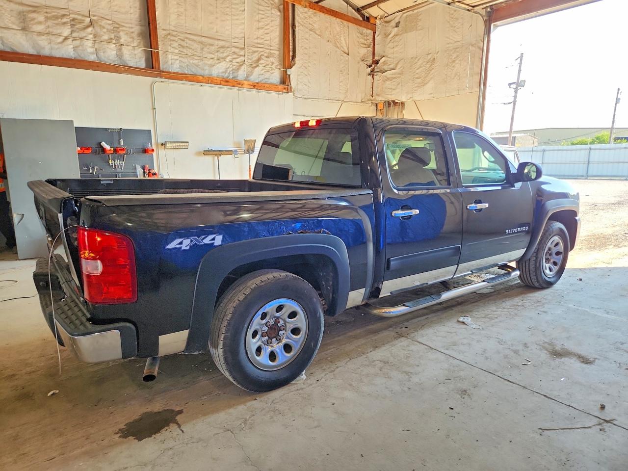 2011 Chevrolet Silverado K1500 Lt Черный vin: 3GCPKSEA8BG302978