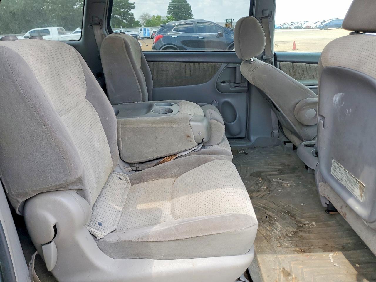 2009 Toyota Sienna Le 8-passenger Blue vin: 5TDZK23C99S246686