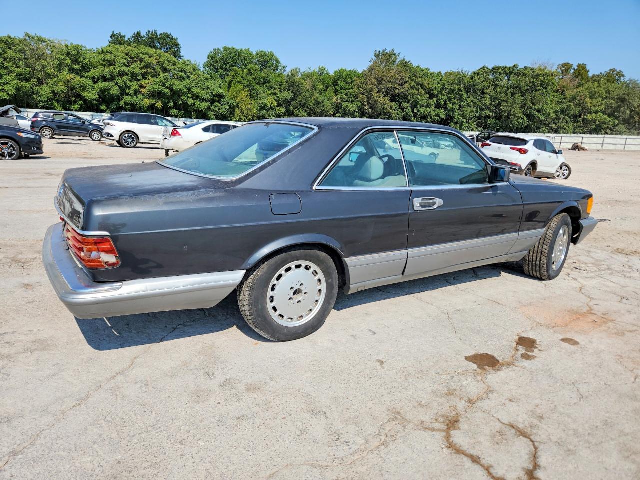 1988 Mercedes-benz 560 Sec Charcoal vin: WDBCA45D3JA378644