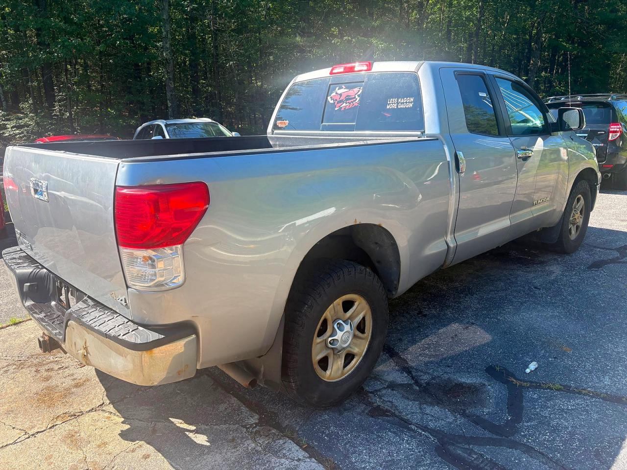 2011 Toyota Tundra Double Cab Sr5 Gray vin: 5TFUM5F12bx024796