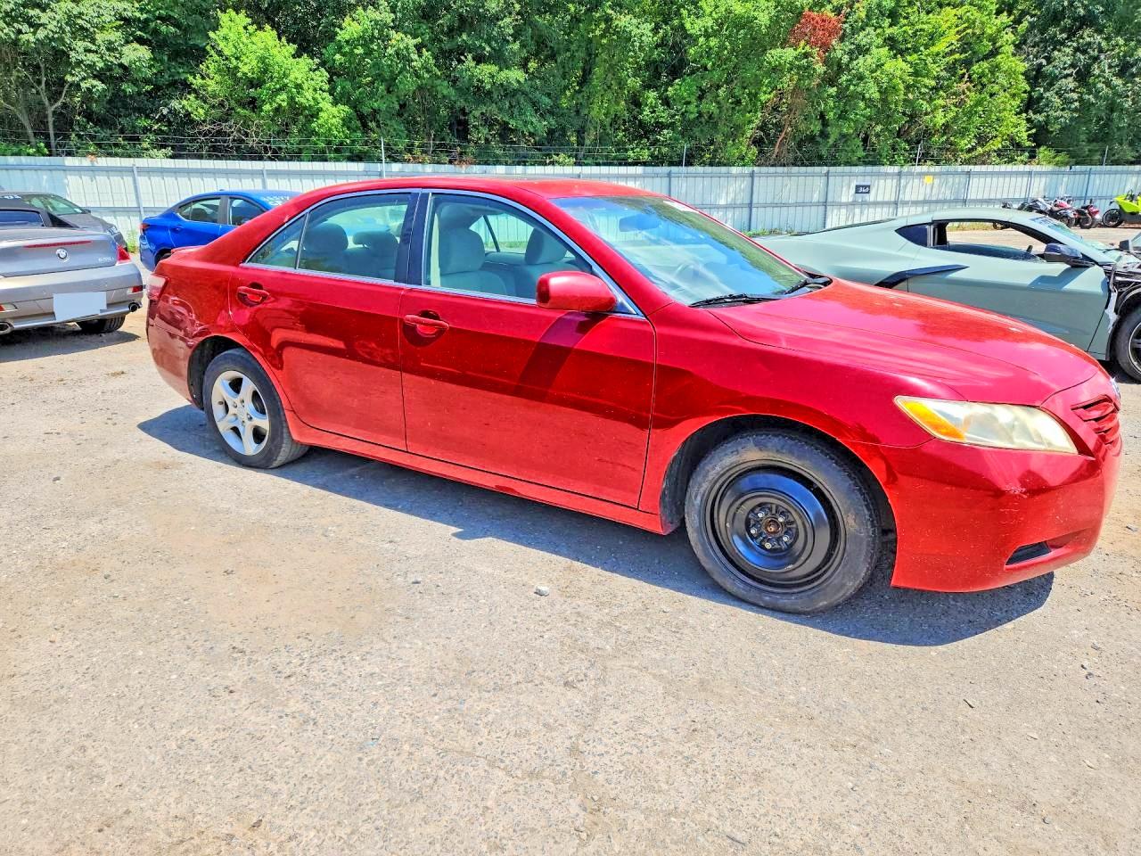 2007 Toyota Camry Le Red vin: 4T4BE46K67R004309