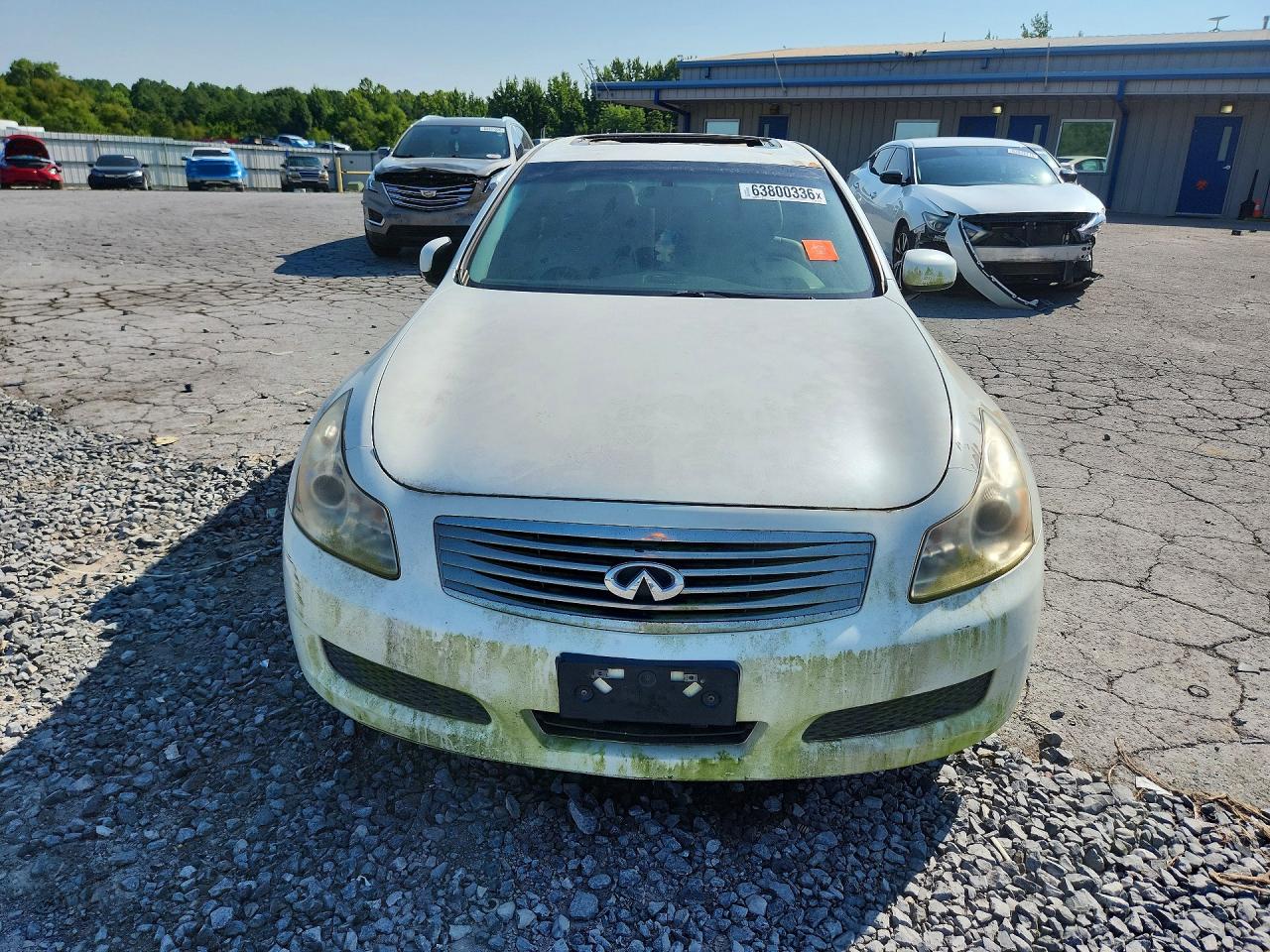 2008 Infiniti G35 Base White vin: JNKBV61E68M211505