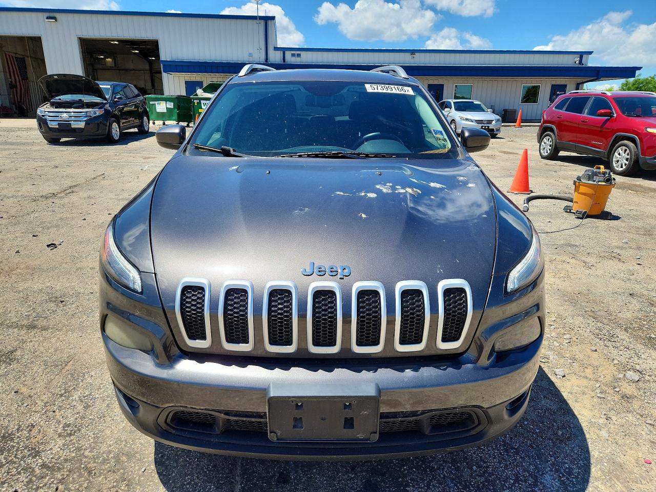 2015 Jeep Cherokee Latitude Gray vin: 1C4PJMCS9FW686352