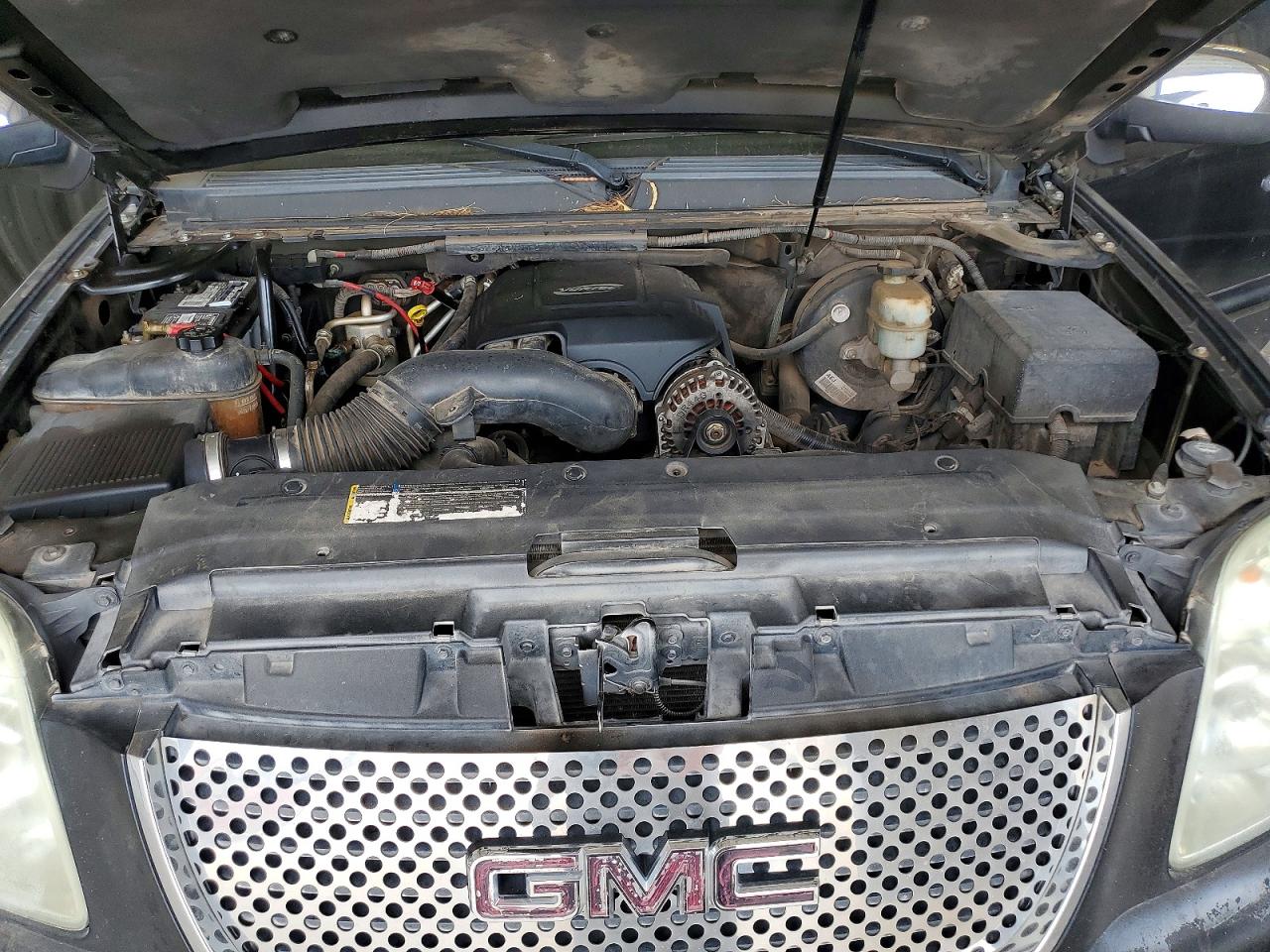 2007 Gmc Yukon Черный vin: 1GKFK13057R127035