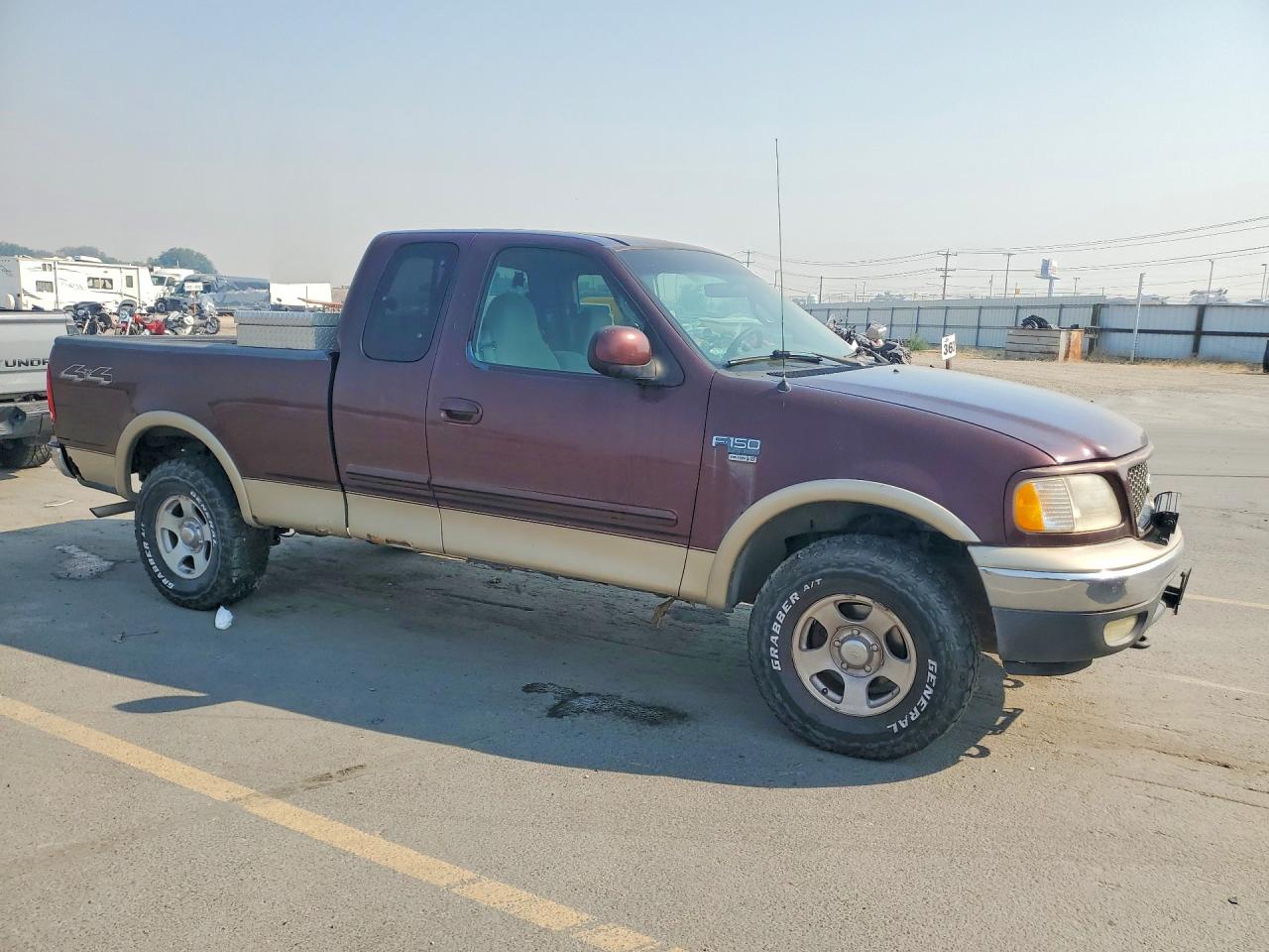 2000 Ford F150 Burgundy vin: 1FTRX18L9YNB36147