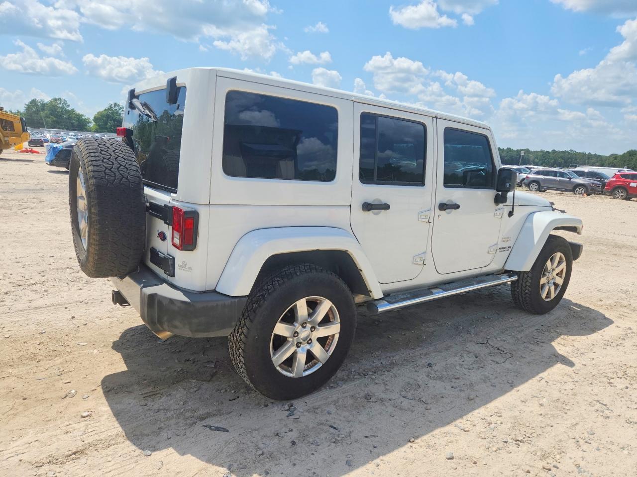 2012 Jeep Wrangler Unlimited Sahara Белый vin: 1C4BJWEG7CL171894