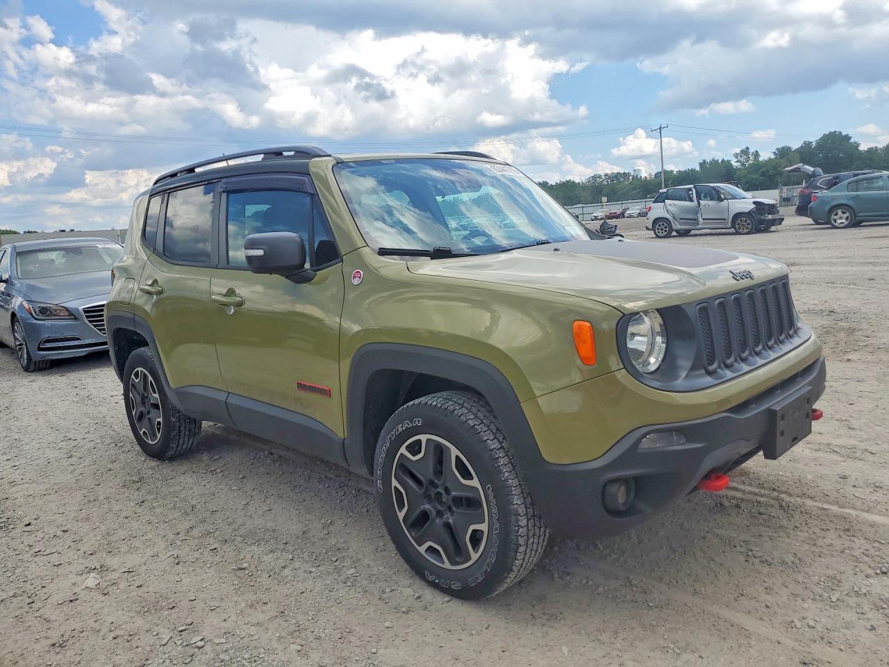 2015 Jeep Renegade Trailhawk Green vin: ZACCJBCT6FPB93477