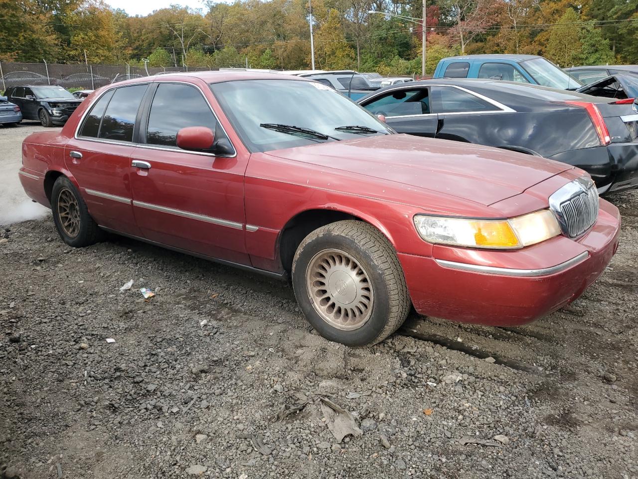 2000 Mercury Grand Marquis Ls Красный vin: 2MEFM75W3YX713135
