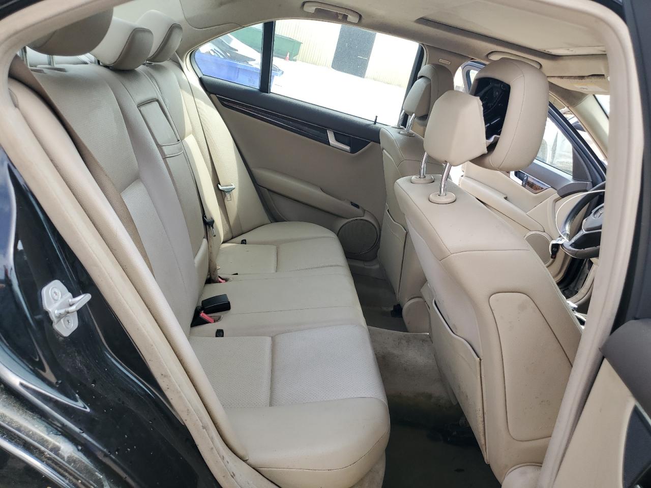 2012 Mercedes-benz C 300 4matic Black vin: WDDGF8BB3CR193602