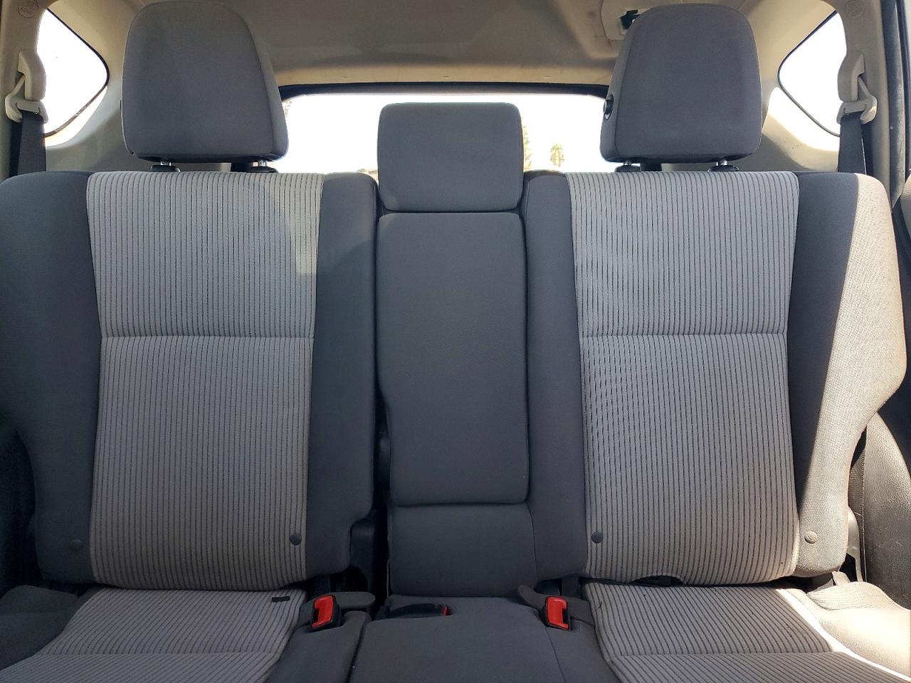 2013 Toyota Rav4 Le Серебряный vin: 2T3BFREV9DW026291