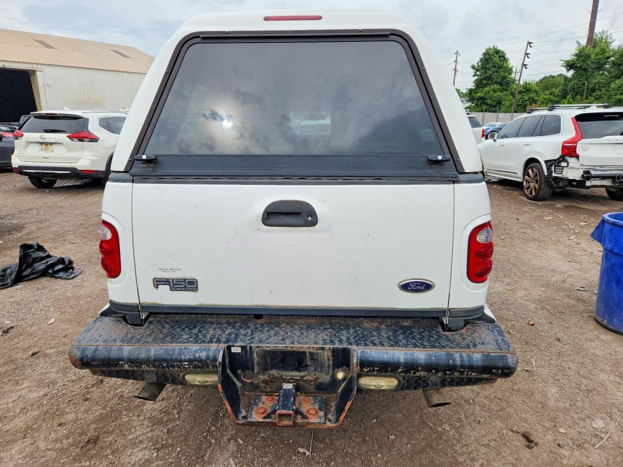 2003 Ford F150 Supercrew White vin: 1FTRW08603KC71437