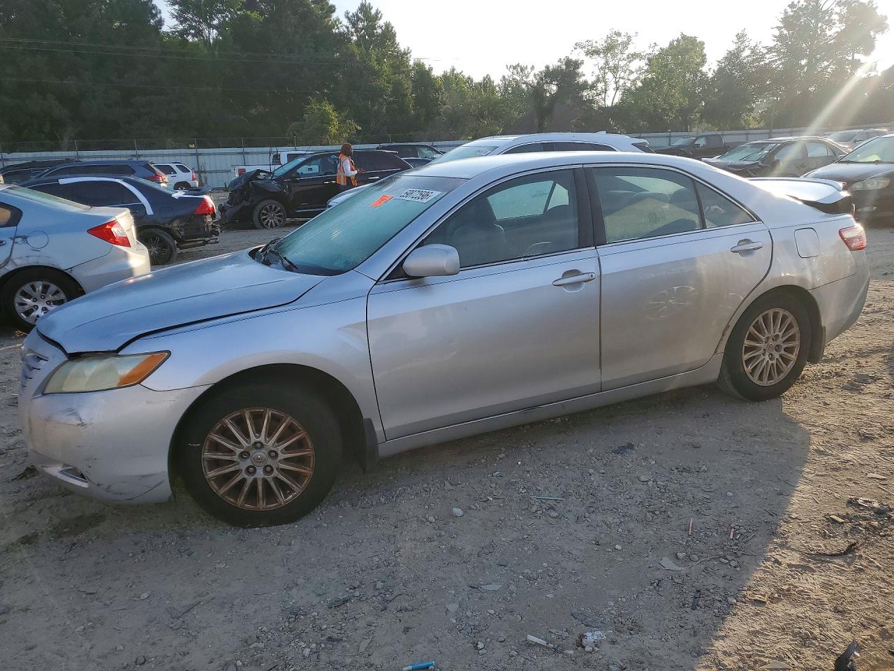 2009 Toyota Camry Le Серебряный vin: 4T1BE46K29U807762