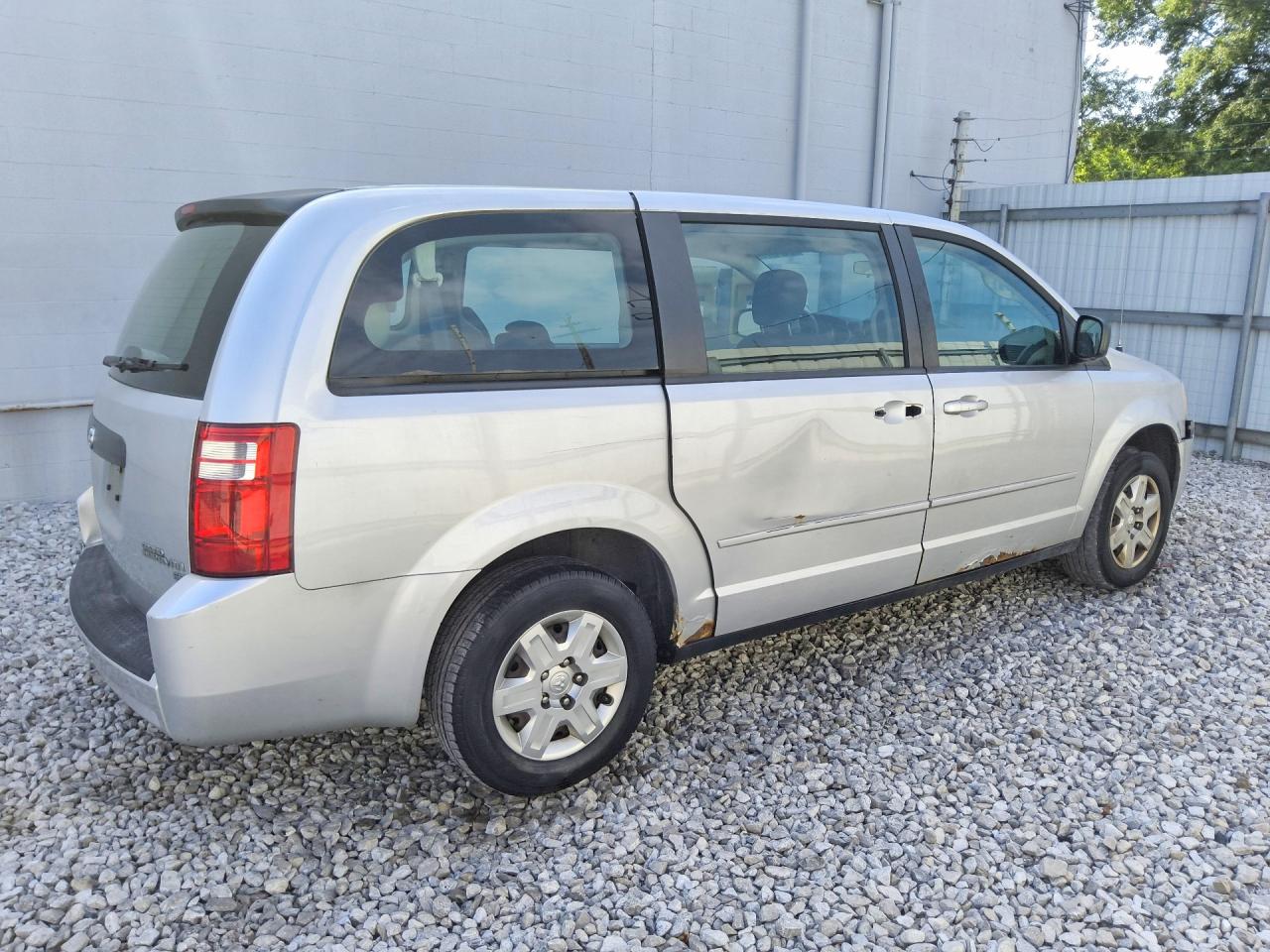 2010 Dodge Grand Caravan Se Серебряный vin: 2D4RN4DE7AR219554