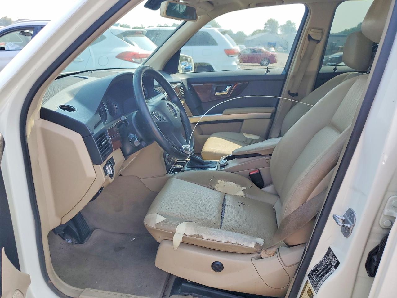2011 Mercedes-benz Glk 350 White vin: WDCGG5GB2BF547554