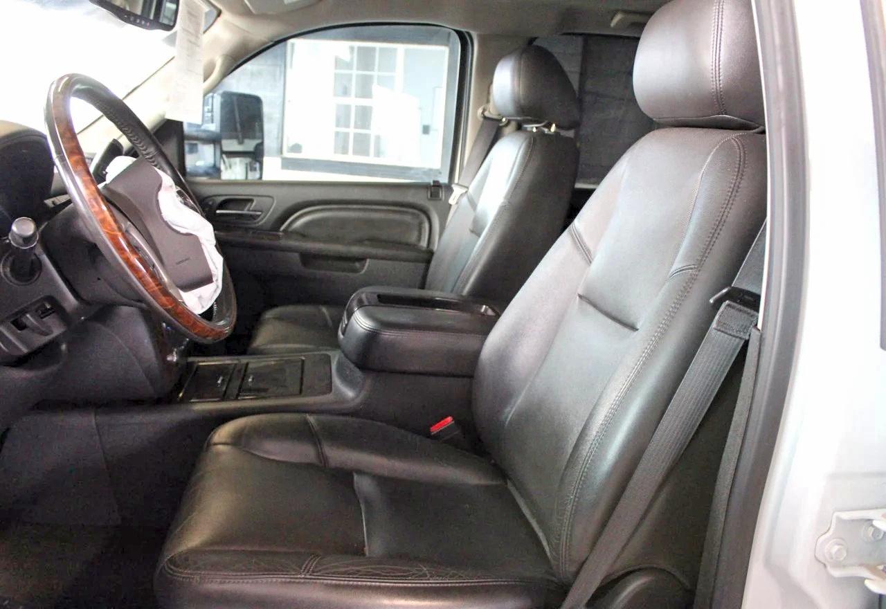 2013 Gmc Sierra K3500 Denali White vin: 1GT426C80DF181166