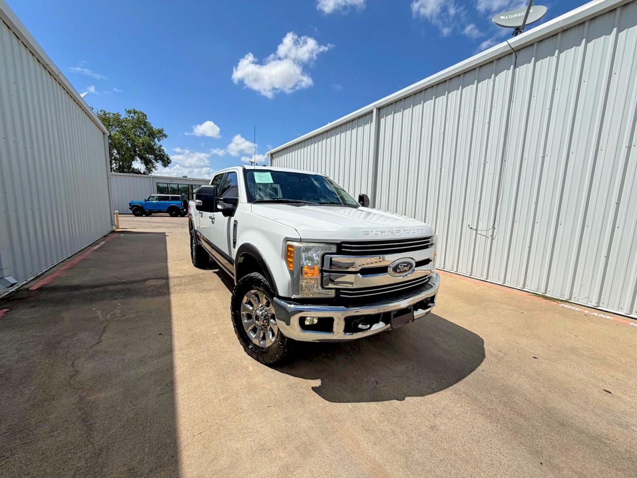 2017 Ford F250 Super Duty White vin: 1FT7W2BT0HEB94950