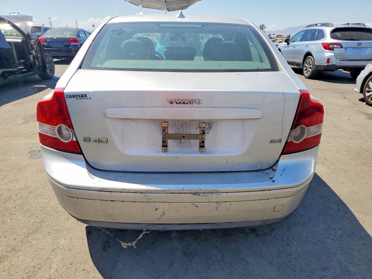 2006 Volvo S40 2.4i Серебряный vin: YV1MS390062202358