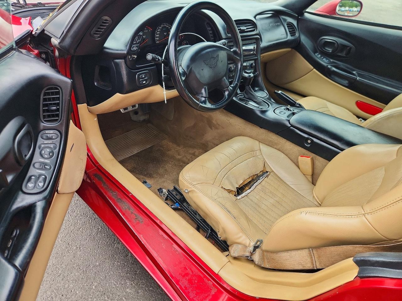 2001 Chevrolet Corvette Красный vin: 1G1YY22GX15118782