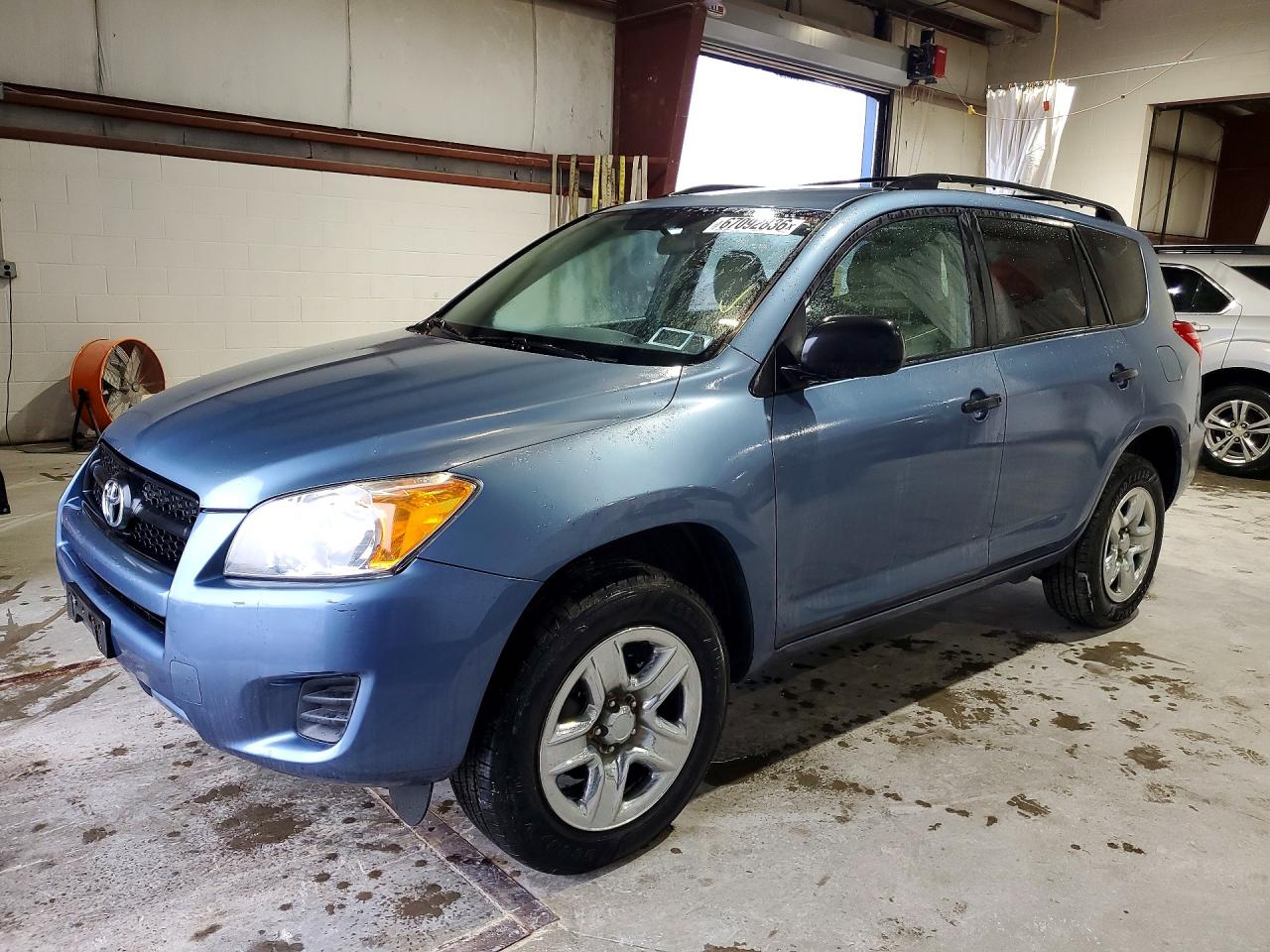 2011 Toyota Rav4 Base Blue vin: 2T3ZF4DV8BW073098