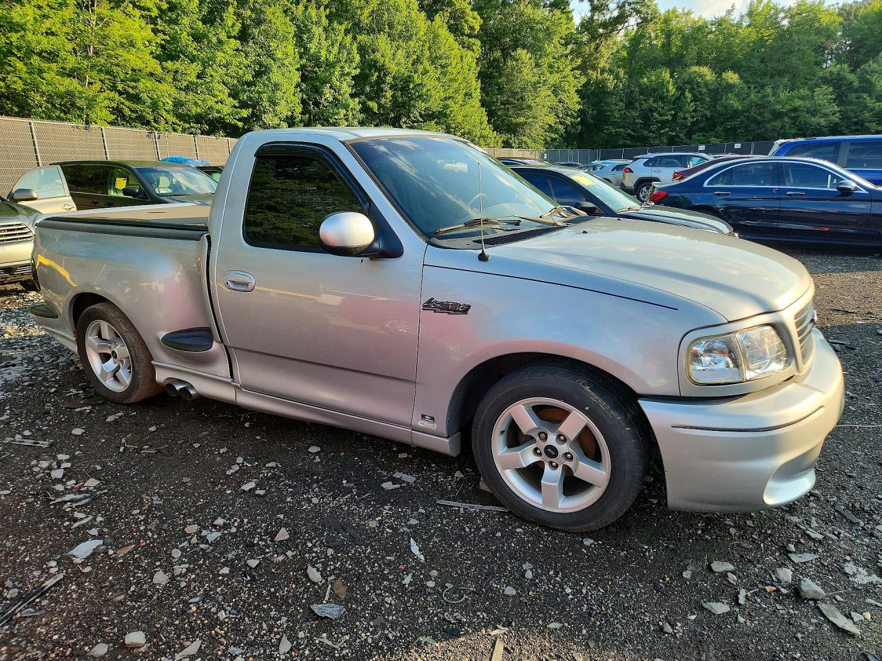 2001 Ford F150 Svt Lightning Silver vin: 2FTZF073X1CA86336