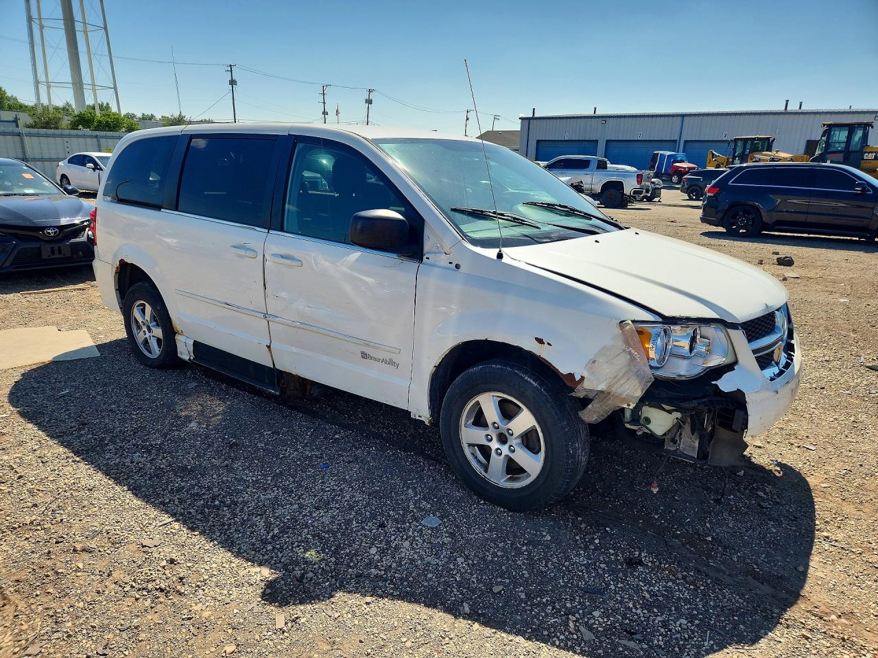 2012 Dodge Grand Caravan Crew White vin: 2C4RDGDG9CR177846