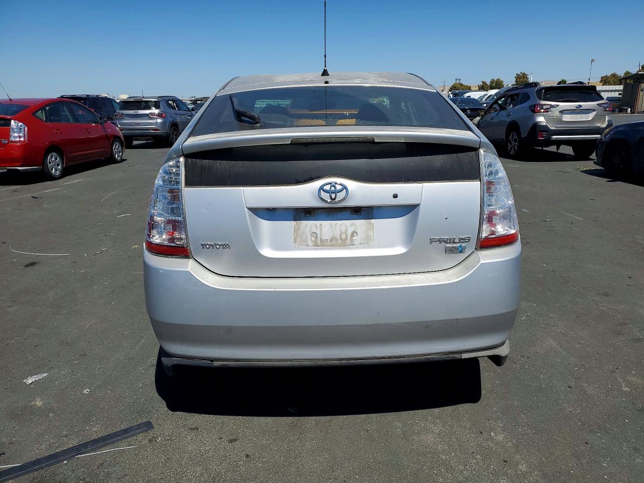2008 Toyota Prius Base Silver vin: JTDKB20U083354841