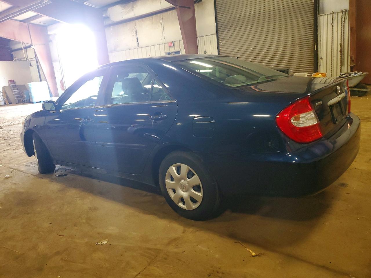 2003 Toyota Camry Le Blue vin: 4T1BE32K63U228572