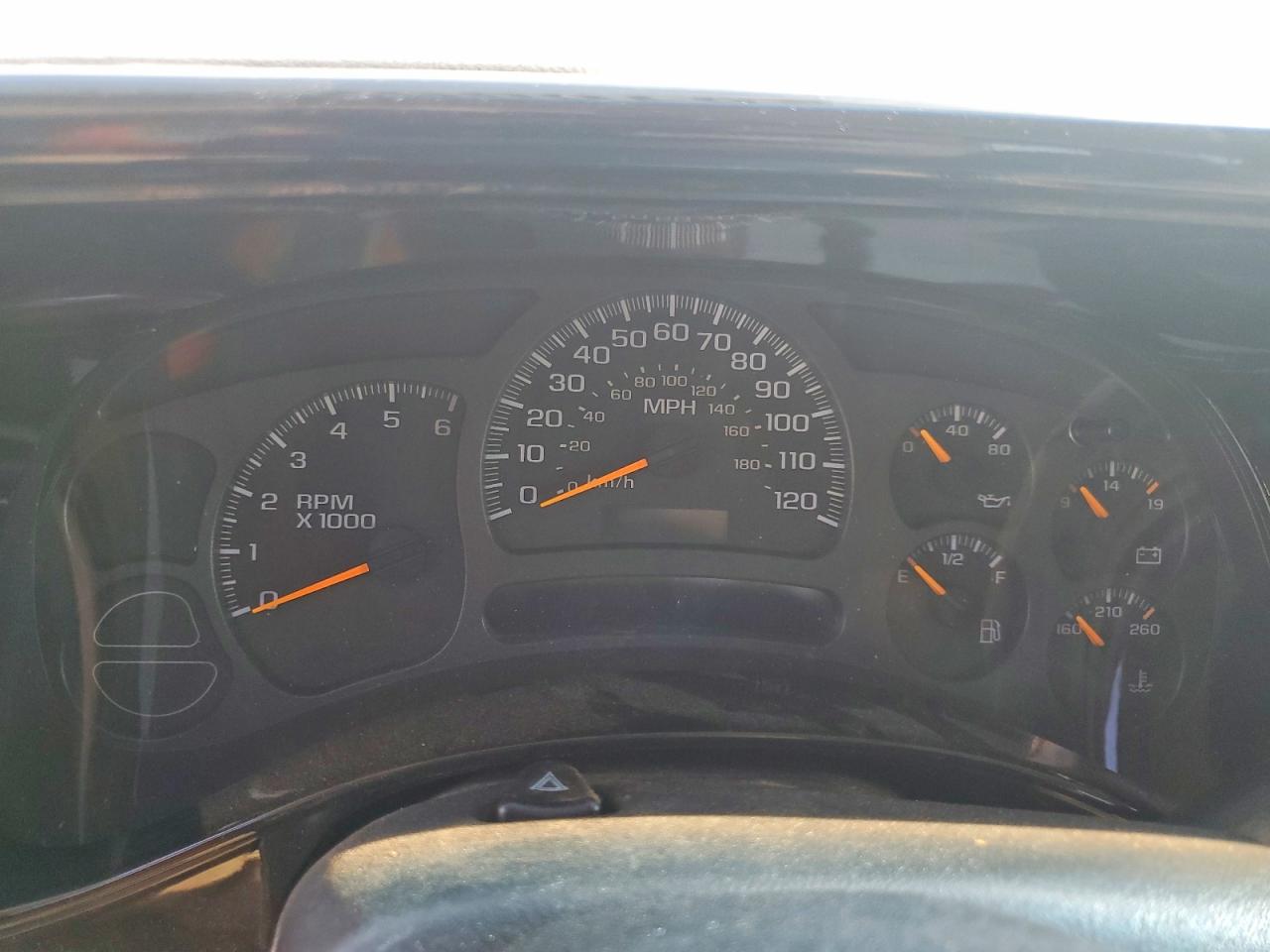 2004 Chevrolet Silverado C1500 Black vin: 2GCEC19T641141875