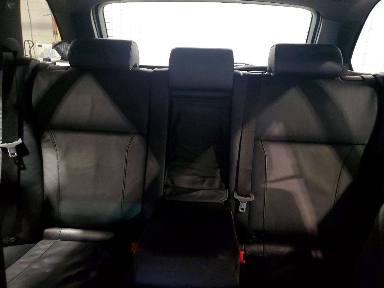 2006 Bmw X5 4.8is Silver vin: 5UXFA93506LE83792