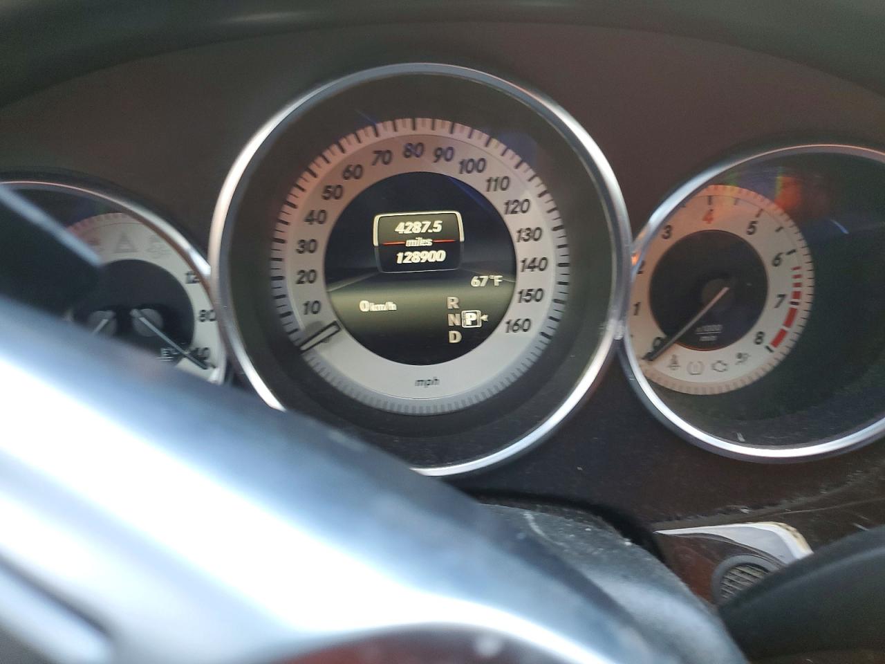2014 Mercedes-benz Cls 550 4matic Белый vin: WDDLJ9BB2EA127885